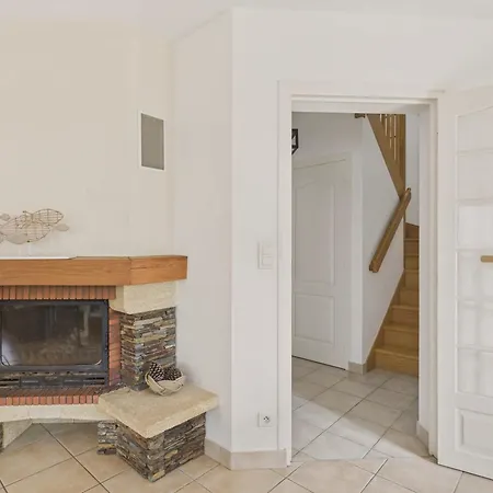 Maison Avec Terrasse Et Jardin Pour 6 - *
