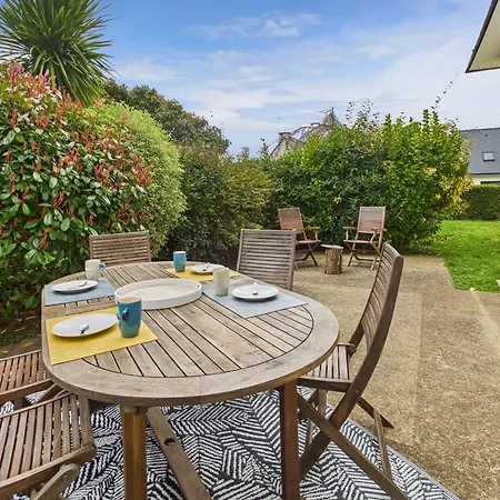 Maison Avec Terrasse Et Jardin Pour 6 - * Бенодет